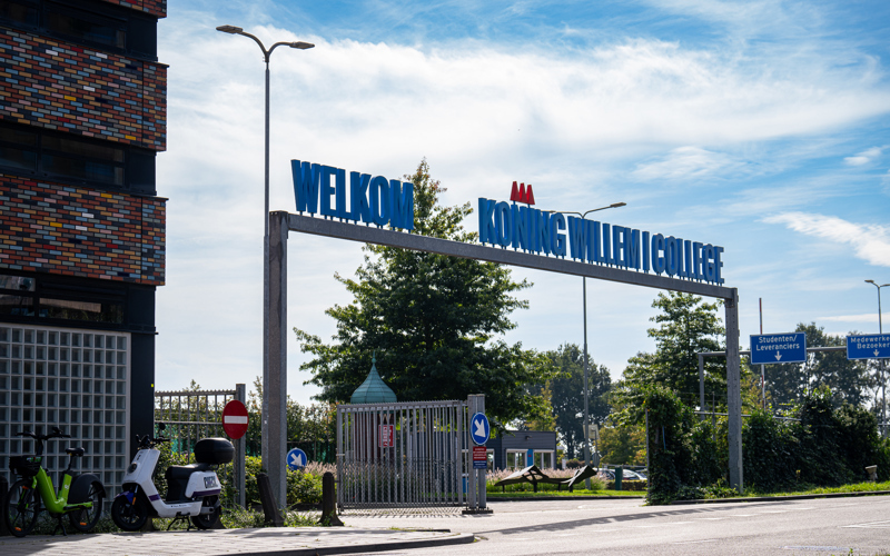 Toegangspoort Koning Willem I College